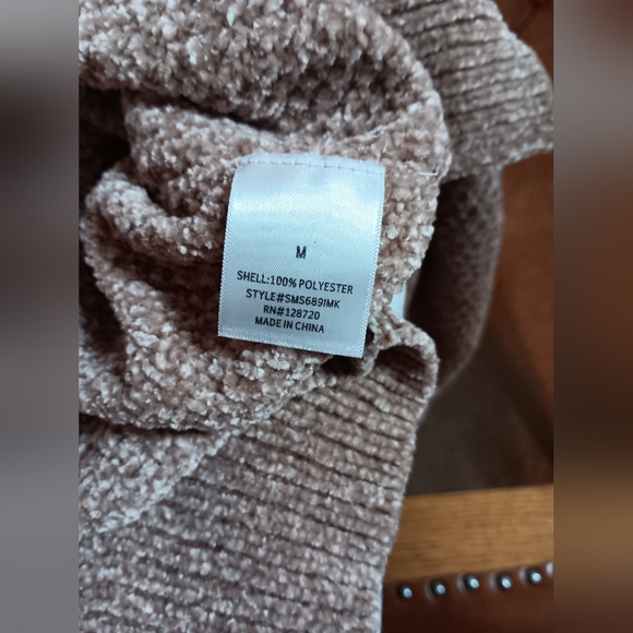 Harper Heritage Tan Cropped Sweater Medium - Picture 4 of 4